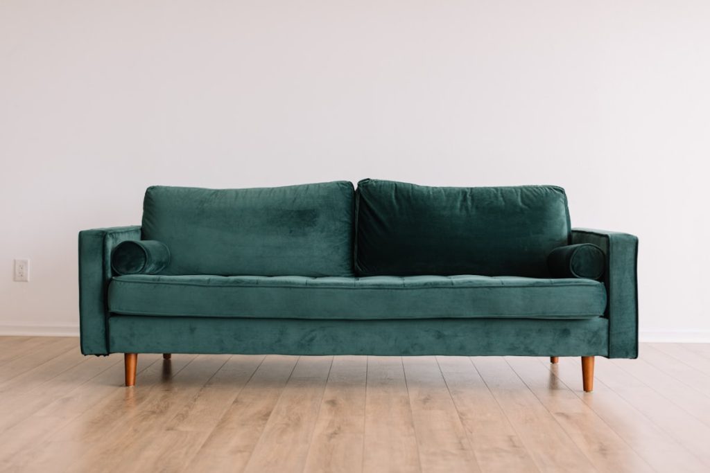 Cách chọn sofa phù hợp cho phòng khách căn hộ chung cư